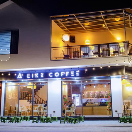 Top 30+ mẫu thiết kế quán cafe 2 mặt tiền đẹp, sang trọng
